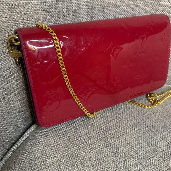 Louis Vuitton Monogram Vernis Portofeuille Sarah Wallet on Chain Pink - Picture 3 of 17